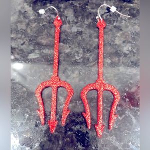 Pitchfork Earrings!